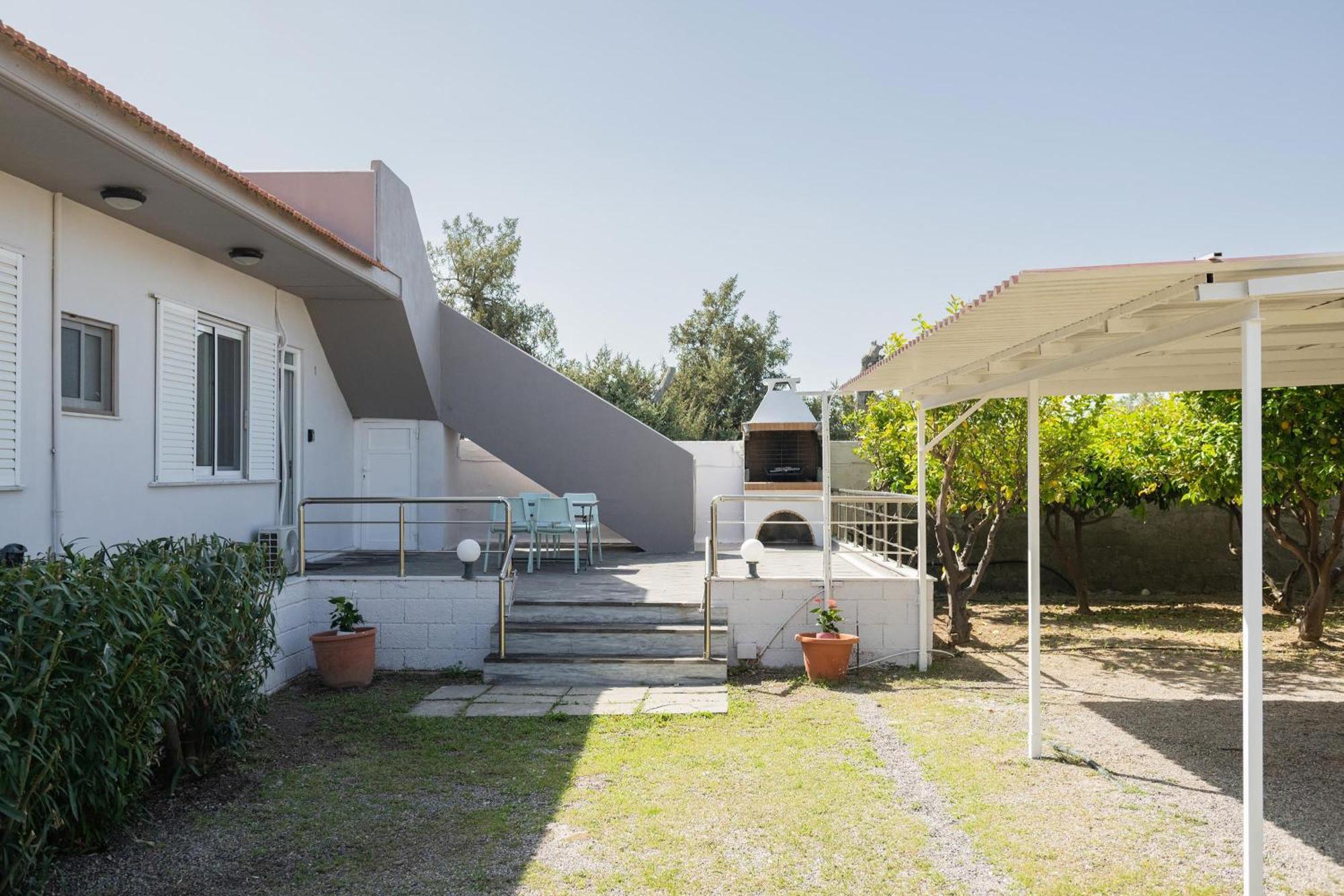 Villa Perla Lardos Exteriör bild